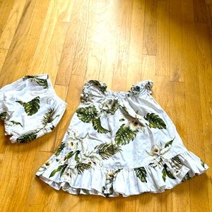 Like new worn once, for Hawaiian Luau on vacation. 24 mos. White w green. *3